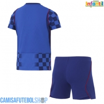 Camisa de time de futebol Croácia Replicas 2º Equipamento Infantil Mundo 2026 Manga Curta (+ Calças curtas)